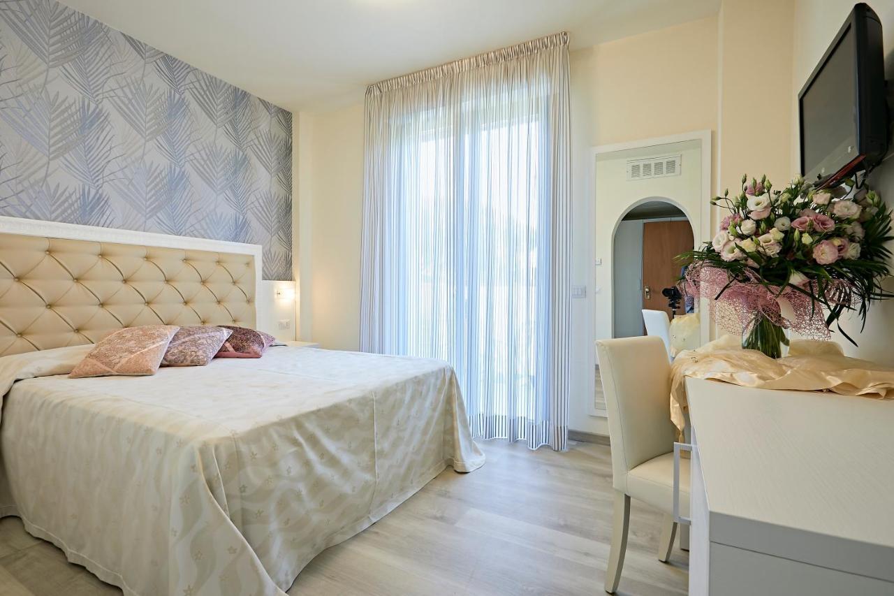 Hotel Athena Cervia Zewnętrze zdjęcie